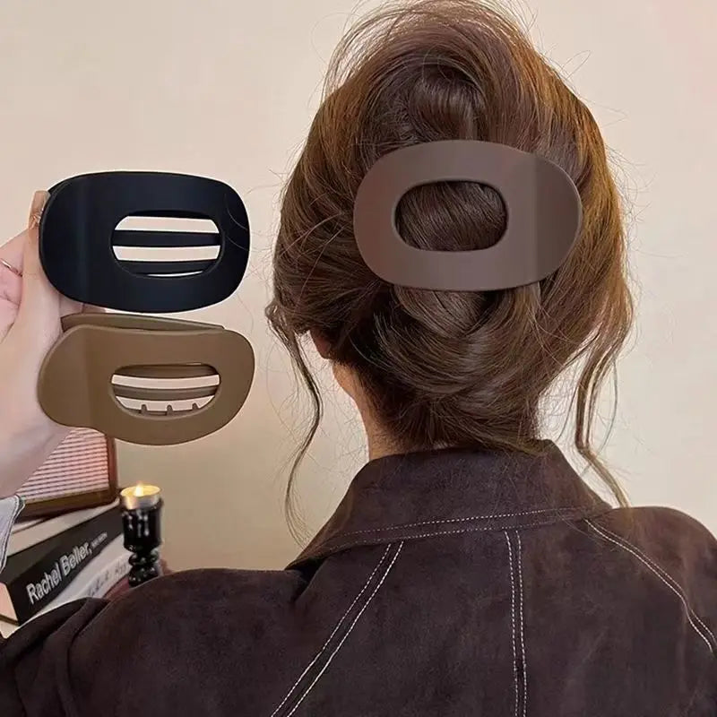 Fashion Duck Beak Clip Hair Clip for Woman Hair Accessories Korean Elegant Autumn Winter Matte Solid Color Large Shark Hairpin